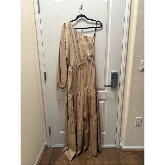 SWF One shoulder Maxi Dress in Tan Vacation Wedding Guest size Brunch S NWT - Picture 5 of 6
